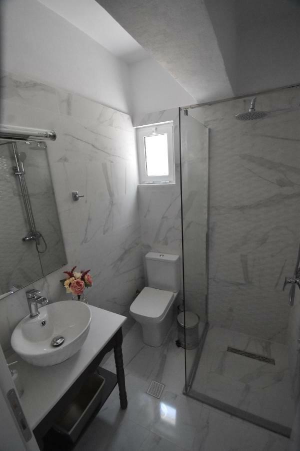 Anesis Apartment Карпатос Экстерьер фото